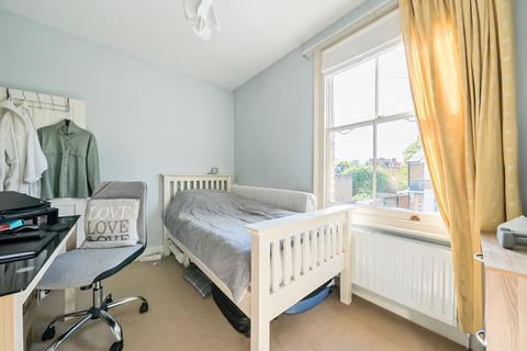 15 Gomer Place, Teddington, TW11 9AR