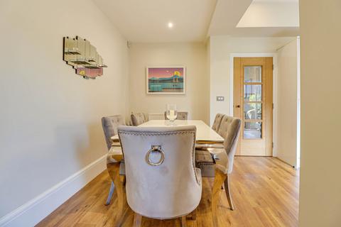 3 bedroom semi-detached house for sale, Avenue Road, St. Albans, AL1