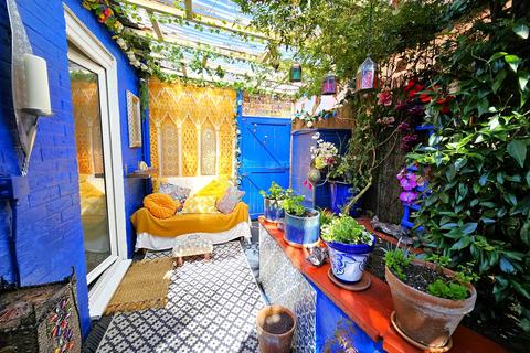 undefined, West End, Southampton