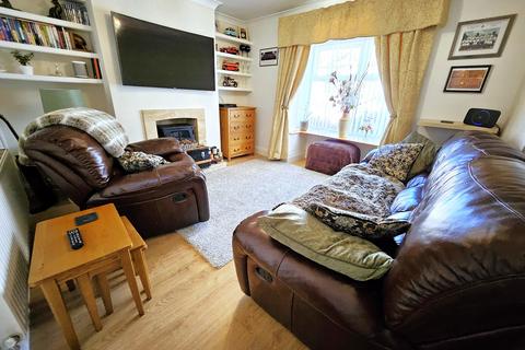 2 bedroom semi-detached house for sale, Chapel Road, West End