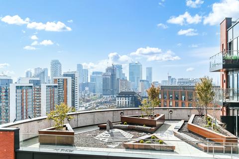 1 bedroom apartment for sale, Avalon Point, Silvcea Way, London, E14