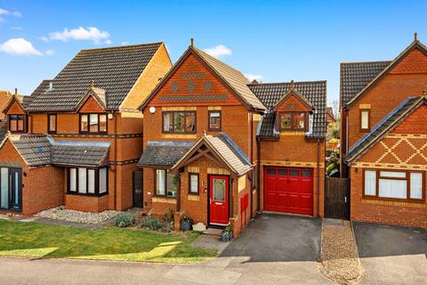 3 bedroom detached house for sale, Wrens Park, Middleton, Milton Keynes, MK10