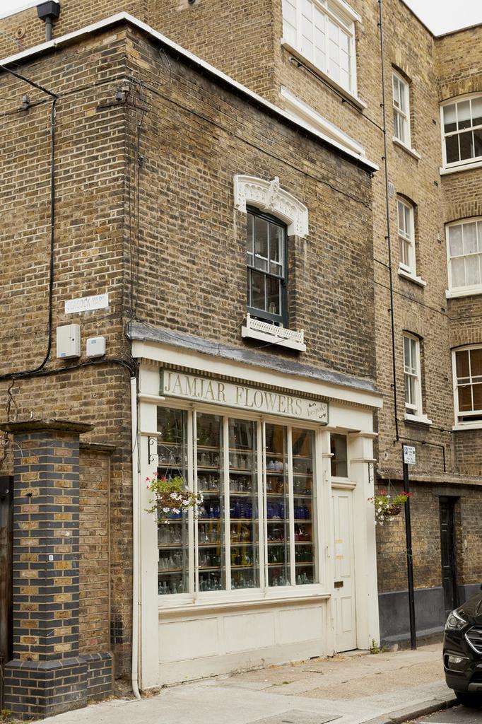 161146   pullens buildings hires 14.jpg