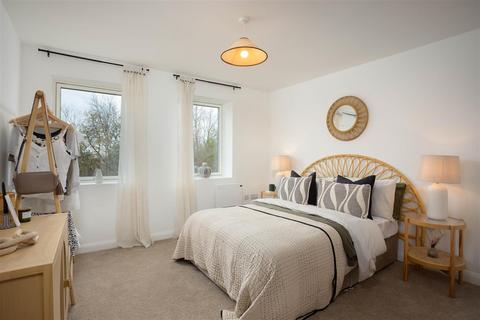 3 bedroom townhouse for sale, Wakefield Road, Bradford BD11