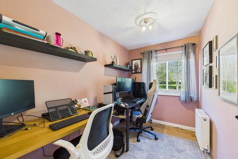 4, Hollybrook Court Chalet Hill, Bordon, GU35 0AR