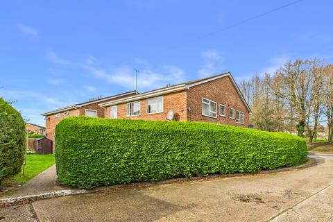 3 bedroom flat for sale, Hollybrook Court Chalet Hill, Bordon, Hampshire, GU35