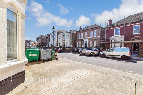 2 bedroom flat for sale, Hereford Road, Southsea, Hampshire