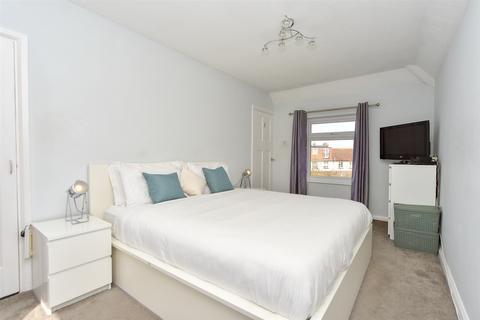 3 bedroom semi-detached house for sale, South Avenue, Sittingbourne, Kent