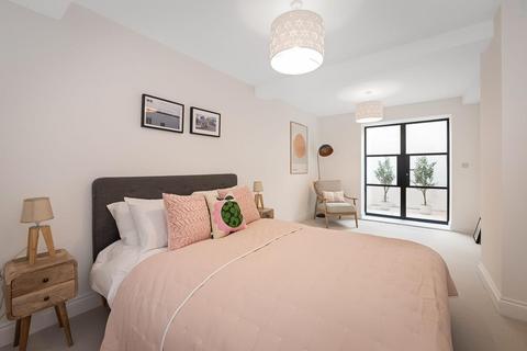 1 bedroom apartment for sale, The Exbury, Catford, London, SE6