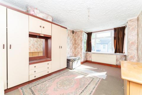 128 Trinity Road, Southall, UB1 1EL