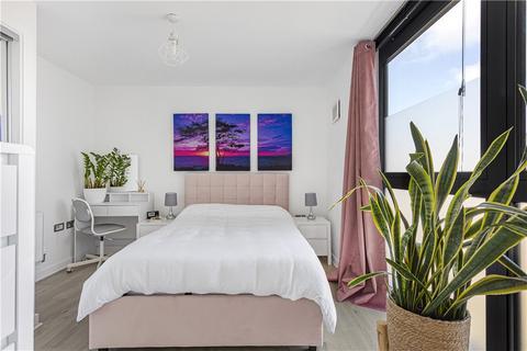 2 bedroom apartment for sale, Holly Road, Twickenham, TW1