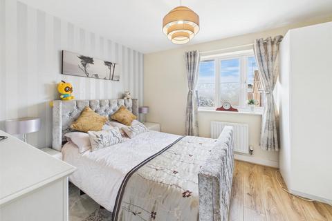 45 Acorn Way, Hardwicke, Gloucester, GL2 4AY