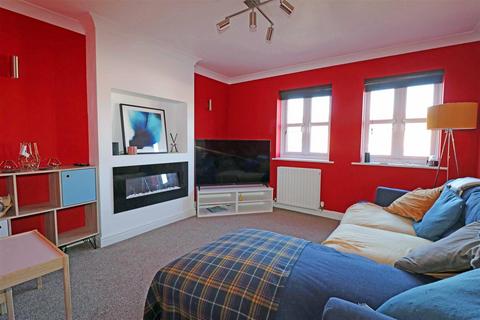 3 bedroom townhouse for sale, Vine Court, Vine Lane, Warwick
