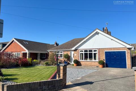 4 bedroom detached bungalow for sale, Hermitage Road, Saughall, CH1