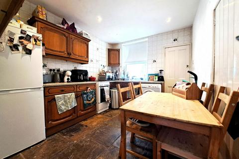 110 Bridge Street, Macclesfield, SK11 6QE