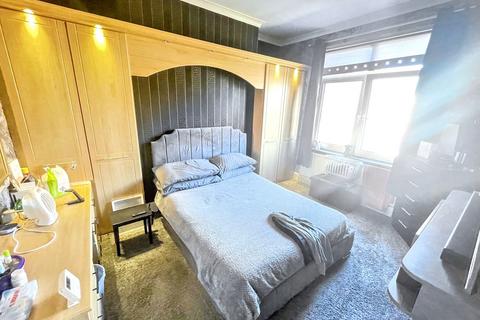 3 bedroom terraced house for sale, Lemon Street, West Harton, South Shields, Tyne and Wear, NE33 4RQ