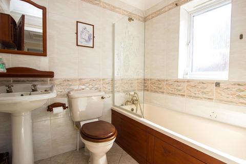 66 The Sidings, Darwen, BB3 2BD