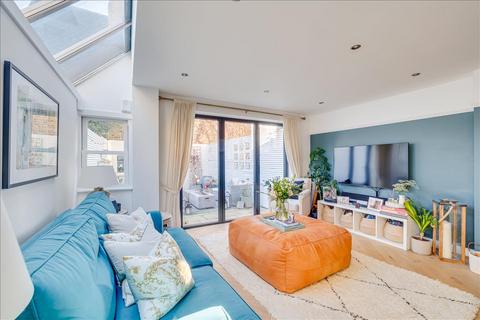 2 bedroom apartment for sale, Stephendale Road, London, SW6