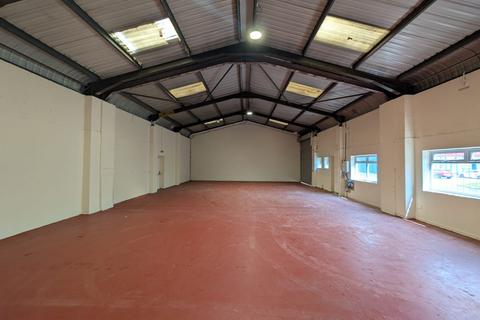 Industrial unit to rent - Highfield Industrial Estate, Ferndale CF43