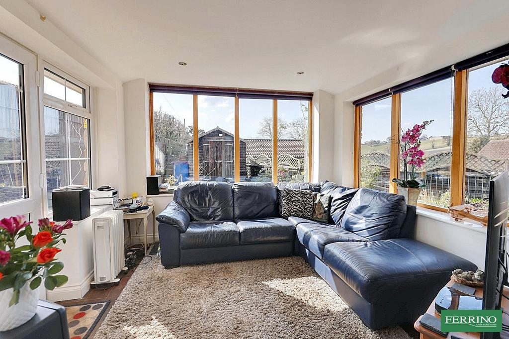 Garden  Room