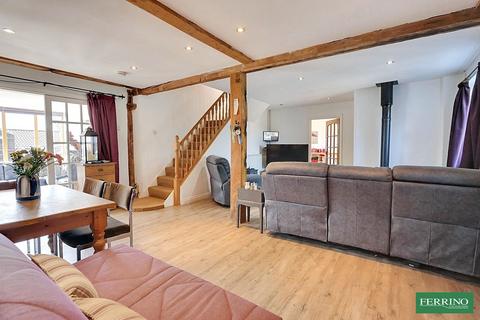 undefined, Eastbach, English Bicknor, Coleford, Gloucestershire. GL16 7EU