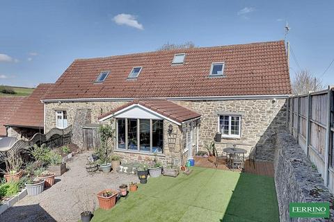 undefined, Eastbach, English Bicknor, Coleford, Gloucestershire. GL16 7EU