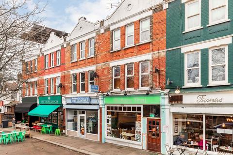 3 bedroom maisonette to rent, St. Marys Road, London W5