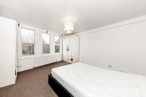 3 bedroom maisonette to rent, St. Marys Road, London W5