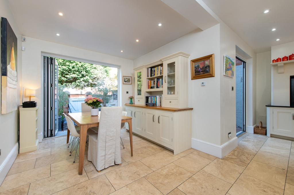 Breakfast Room