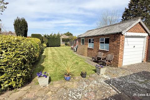 2 bedroom semi-detached bungalow for sale, Arundel Close, Cheshunt