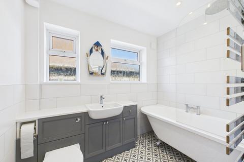 57 Botany Road, Kingsgate, Broadstairs, CT10 3SA