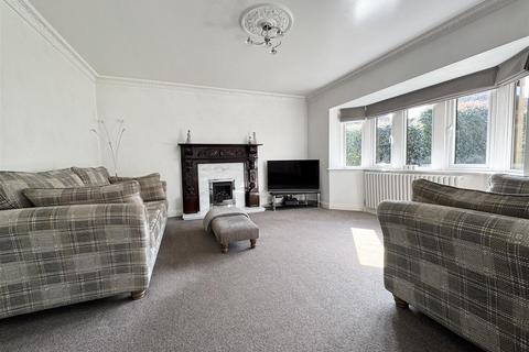 4 bedroom detached house for sale, Park Lodge View, Skelmanthorpe, HD8 9UN