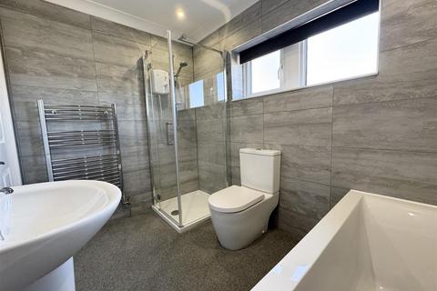4 bedroom detached house for sale, Park Lodge View, Skelmanthorpe, HD8 9UN