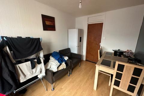 4 bedroom terraced house to rent, Bernwood Road, Headington, Oxford, Oxfordshire, OX3
