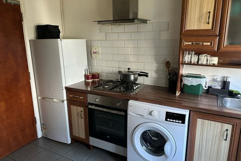 4 bedroom terraced house to rent, Bernwood Road, Headington, Oxford, Oxfordshire, OX3