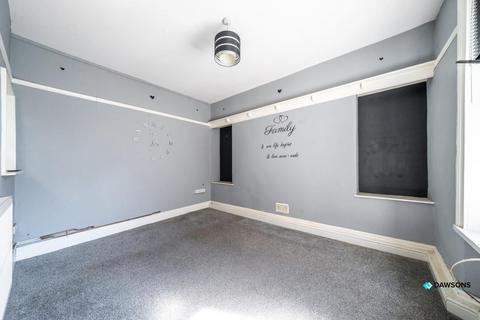 3 bedroom terraced house for sale, Pembrey Road, Llanelli