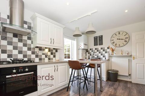 5 Hillcrest Close, Goffs Oak, Waltham Cross, EN7 5EJ
