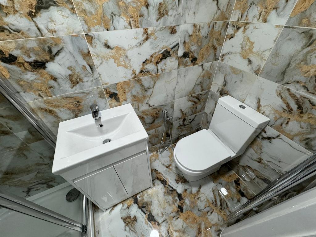 Shower Suite