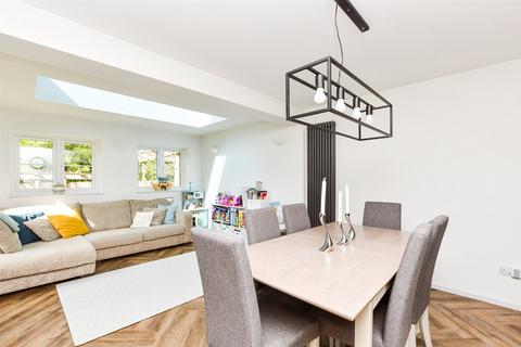 5 bedroom detached house for sale, Broadmead, Tunbridge Wells TN2