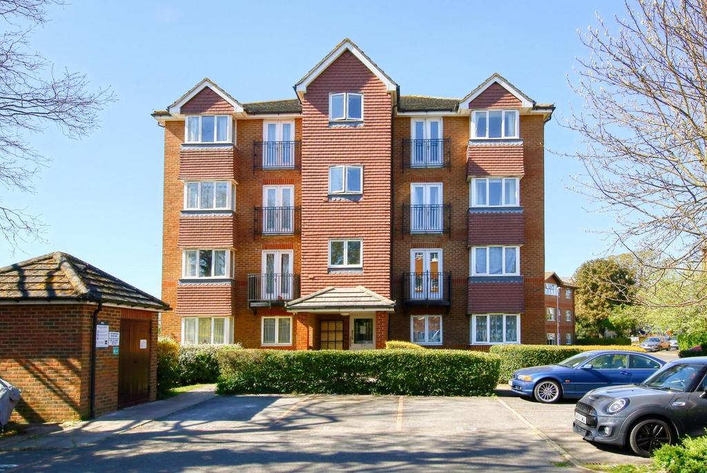51 jemmett close front 2.jpg
