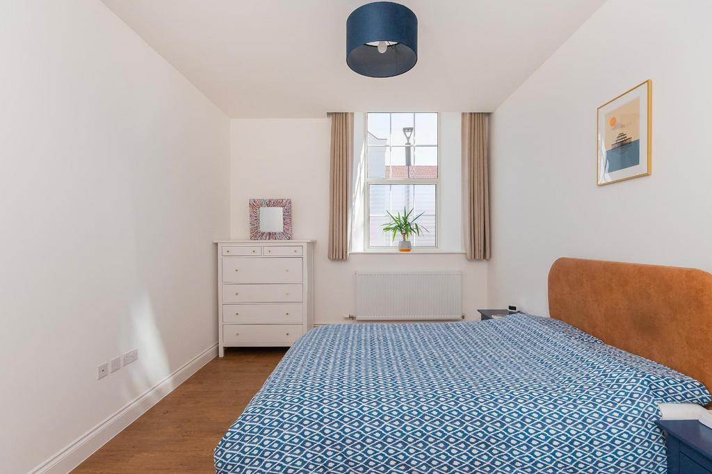 7 C4 HFS - Bedroom B.jpg