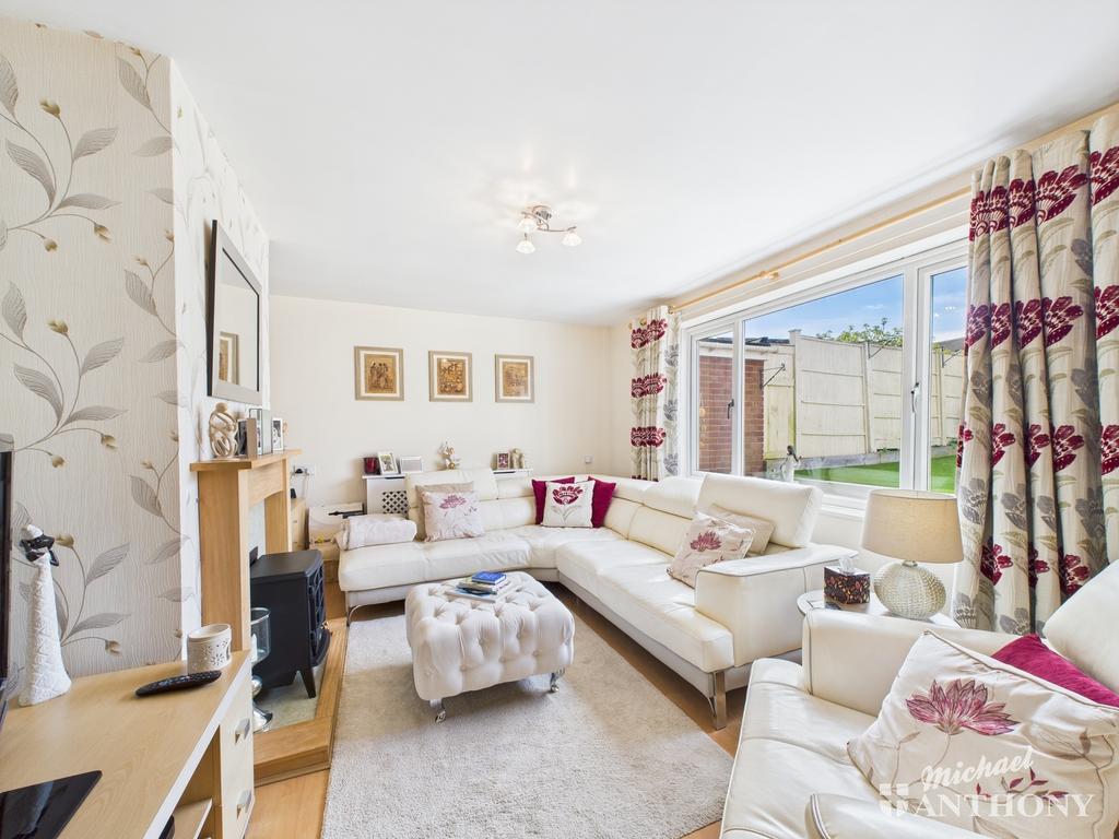 Cam02773 g0 pr0277 still016