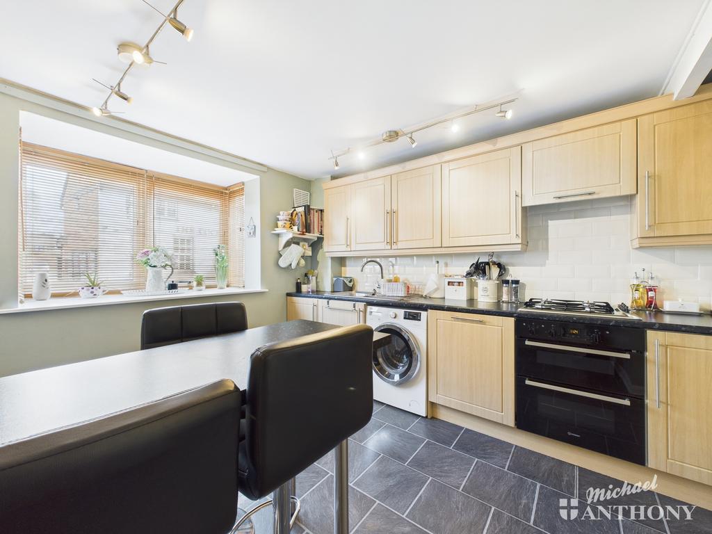 Cam02773 g0 pr0277 still010