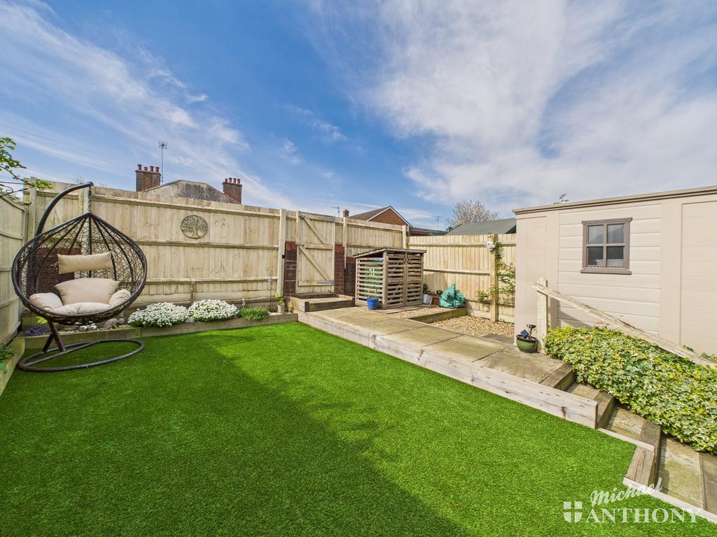 Cam02773 g0 pr0277 still023