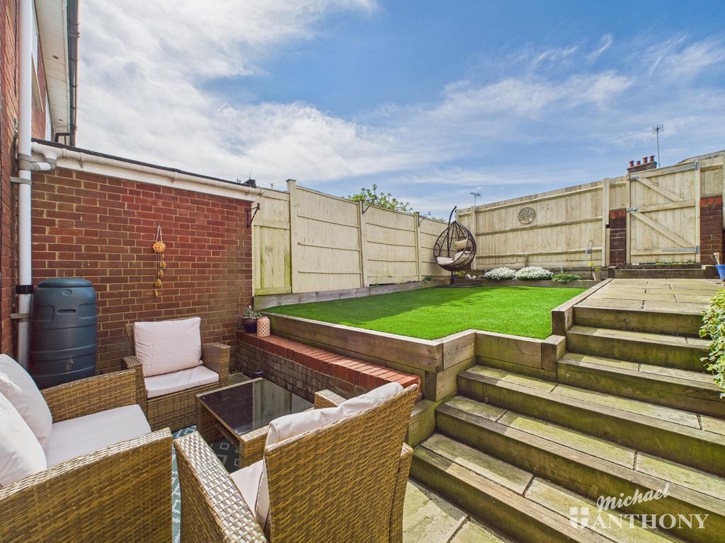 Cam02773 g0 pr0277 still026