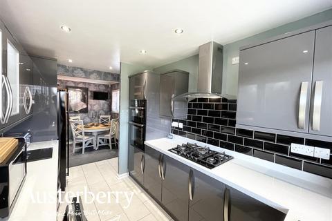 8 Chatterton Place, Stoke-on-trent, ST3 1SS