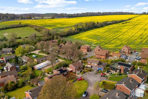 6 Knapps Hard, West Meon, Petersfield, GU32 1LE