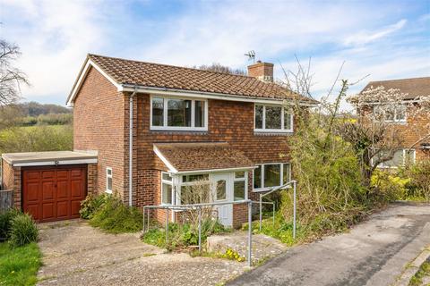 6 Knapps Hard, West Meon, Petersfield, GU32 1LE