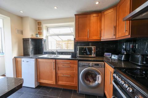 6 Hallane Road, St Austell, PL25 3EL