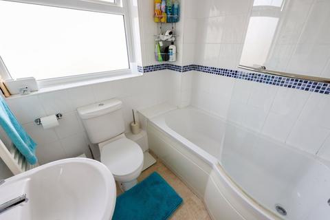6 Hallane Road, St Austell, PL25 3EL